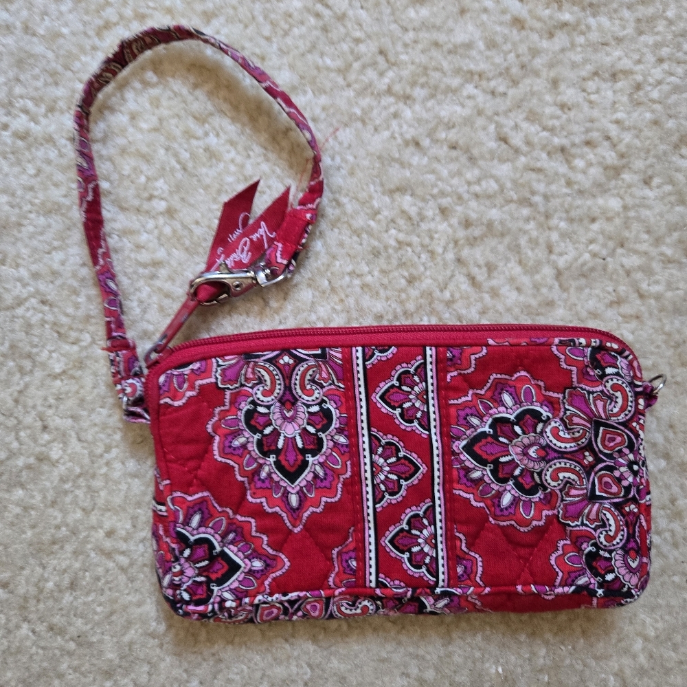 Vera Bradley zip wristlet
